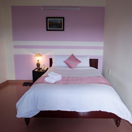 Casablanca Boutique Hotel Hue Exterior foto